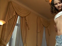 Amateur, Morena, Público, Flaco, Sexo soft, Solo, Adolescente, Tetas