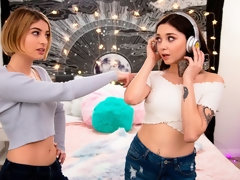 Cunnilingus, Lesbiana, Coño, Flaco, Sexo soft, Tatuaje, Adolescente, Tetas