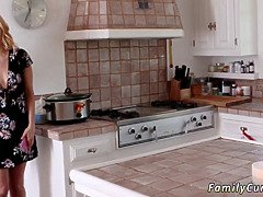 Минет, Секс без цензуры, Милф, Натуральные сиськи, Киски, Сосущие, Молоденькие, Сиськи