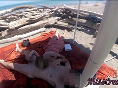 素人, 捕まる, 手コキする, オナニー, 淫乱熟女, ヌード, のぞき, 妻