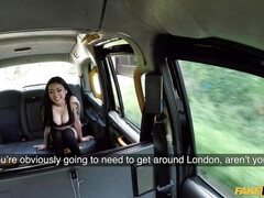 Aziatisch, Grote lul, Pijpbeurt, Brits, Bruinharig, Auto, Diep in de keel, Rijden