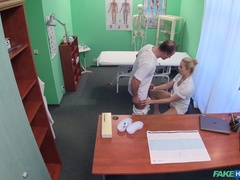 Leie, Besamung, Arzt, Hundestellung, Krankenschwester, Muschi, Uniform, Spanner