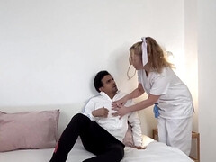 デカ尻, デカチン, フェラチオ, 惨い, 医者, 異人種間, 看護婦, オマンコ