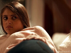 Bruinharig, Rondborstig, Universiteit, Gezichtzitten, Latijnse vrouw, Lesbisch, Likken, Anaal likken