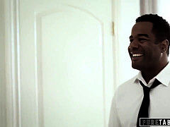 Verga grande, Negro, Tabú