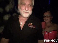 Enthousiasteling, Pijpbeurt, Sperma shot, Lul, Sperma in gezicht, Hardcore, Moeder, Kut duiken