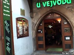 ぽっちゃり, フェラチオ, イマラチオ, 祖父, お婆さん, 熟年, 現実, ティーン