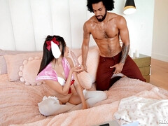 Leie, Asiatisch, Hundestellung, Aufs gesicht abspritzen, Würgen, Masturbation, Piercing, Tätowierung