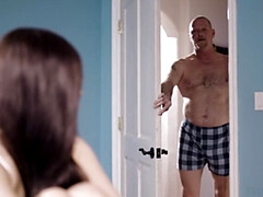 Grosser arsch, Braunhaarige, Kehlenfick, Hd, Jungendliche (18+)