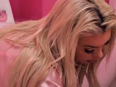 Анальный секс, Красотки, Блондинки, Минет, Фетиш, Трансы