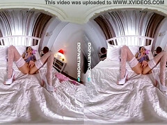 DDFNetwork VR - Sasha Rose Costume Play Onanism in VR