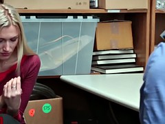 Большие сиськи, Блондинки, Секс без цензуры, В офисе, Развязные, Втроем, Униформа