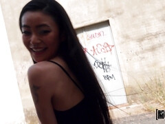 Amateur, Asiatique, Cul, Sucer une bite, Brunette brune, De plein air, Piercing, Maigrichonne