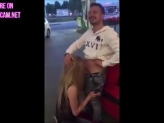 Enthousiasteling, Compilatie, Rijpe lesbienne, Openbaar