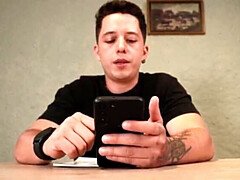 Enthousiasteling, Grote lul, Hondjeshouding, Hd, Kut duiken, Spaans, Tiener, Tieten likken