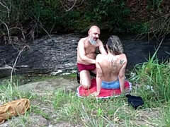 デカ尻, フェラチオ, 捕まる, 農場, Hd, ポルトガル人, オマンコ, フェラする