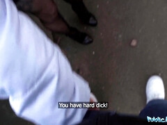 Grote mammen, Pijpbeurt, Bruinharig, Diep in de keel, Lul, Hondjeshouding, Rijpe lesbienne, Gezichtspunt