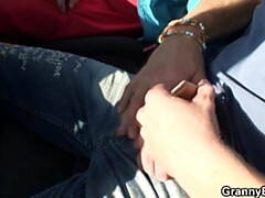 Blondine, Oma, Behaart, Hd, Reif, Im freien, Muschi, Realität