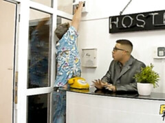 Брюнетки, Собачьи, Двойное проникновение, Два парня и девушка, Бритые, Молоденькие, Втроем, Сиськи