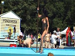 Nudes-A-Poppin' 2006 - 002