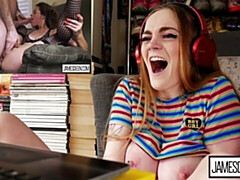 素人, デカ尻, デカパイ, 指いじり, オナニー, 赤毛, 一人, ウェブカメラ