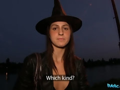 Leie, Arsch, Blasen, Spermaladung, Aufs gesicht abspritzen, Im freien, Pov, Öffentlich