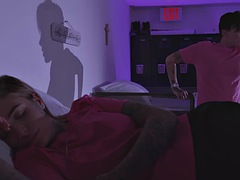 素人, 美女, 着衣女と全裸男, ディルド, フェムドム, フェティッシュ, ペニスバンド, おもちゃ