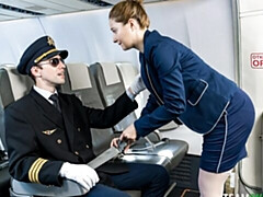 18 jaar, Grote kont, Grote lul, Grote mammen, Pijpbeurt, Hondjeshouding, Mager, Tiener