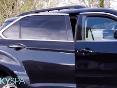 Grosser schwanz, Blasen, Braunhaarige, Vollbusig, Kehlenfick, Hundestellung, Muschi, Jungendliche (18+)