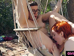 Leie, Behaart, Lesbisch, Lecken, Im freien