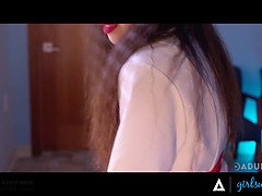 デカ尻, デカパイ, 指いじり, レズビアン, なめる, 淫乱熟女, オマンコ, 現実