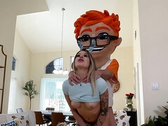 Pijpbeurt, Sperma shot, Hondjeshouding, Voetbeurt, Rijden, Slet, Tatoeage, Nat