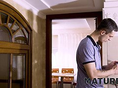 Брюнетки, Волосатые, Хд, Киски, Русские, Обвисшие сиськи, Мачеха, Игрушки