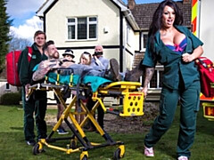 Grote kont, Grote lul, Grote mammen, Pijpbeurt, Bruinharig, Hondjeshouding, Moeder die ik wil neuken, Tieten likken