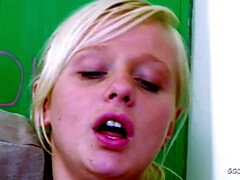 Grote lul, Tsjechisch, Ontmaagden, Lul, Sperma in gezicht, Opa, Trio, Maagd