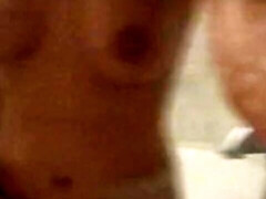 18 ans, Amateur, Salle de bains, Allemand, Douche, Adolescente, Nénés