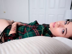 Blasen, Braunhaarige, Süss, Hundestellung, Handjob, Pov, Rasiert, Titten