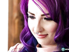 Grote kont, Seksspeelgoed, Vingeren, Moeder die ik wil neuken, Natuurlijke tieten, Alleen, Tatoeage, Speelgoed