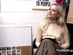 Amateur, Nana, Blonde, Tromperie, Hard, Mère que j'aimerais baiser, Bureau, Espionne