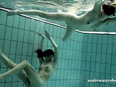 Braunhaarige, Fetisch, Freundin, Hd, Natürlichen titten, Pool, Öffentlich, Jungendliche (18+)