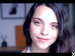 Grosse bite, Brunette brune, En levrette, Hd, Fille latino, Orgasme, Petite femme, Réalité