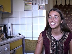 Leie, Tussi, Braunhaarige, Fingern, Behaart, Solo, Student, Titten