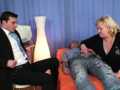 フェラチオ, 手コキする, 熟年, ハメ撮り