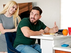 Enthousiasteling, Grote lul, Grote mammen, Pijpbeurt, Bruinharig, Natuurlijke tieten, Mager, Tiener