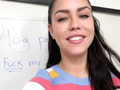 18 jahre, Grosser arsch, Grosse titten, Braunhaarige, Spermaladung, Handjob, Hd, Jungendliche (18+)