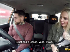 Enthousiasteling, Brits, Auto, Hondjeshouding, Hardcore, Buiten, Realiteit, Tieten likken