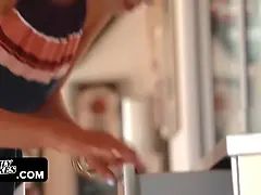 デカチン, ブロンド, フェラチオ, イく瞬間, イマラチオ, Hd, ヌード, 叫ぶ