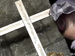 Gros cul, Grosse bite, Gros seins, Sucer une bite, Mariée, Brunette brune, En levrette, Mère que j'aimerais baiser