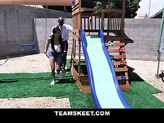 Asiatisch, Arsch, Blasen, Geile alte tussi, Schwanz, Hd, Wichsen, Stiefmutter