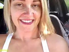 Blondine, Blasen, Auto, Betrug, Hd, Hausfrau, Nackt, Im freien